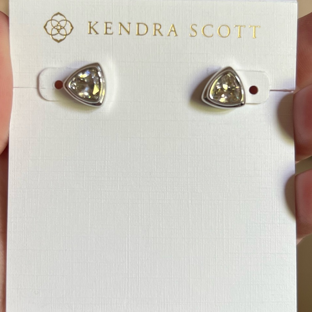 NWT Kendra Scott earrings - Picture 5 of 5